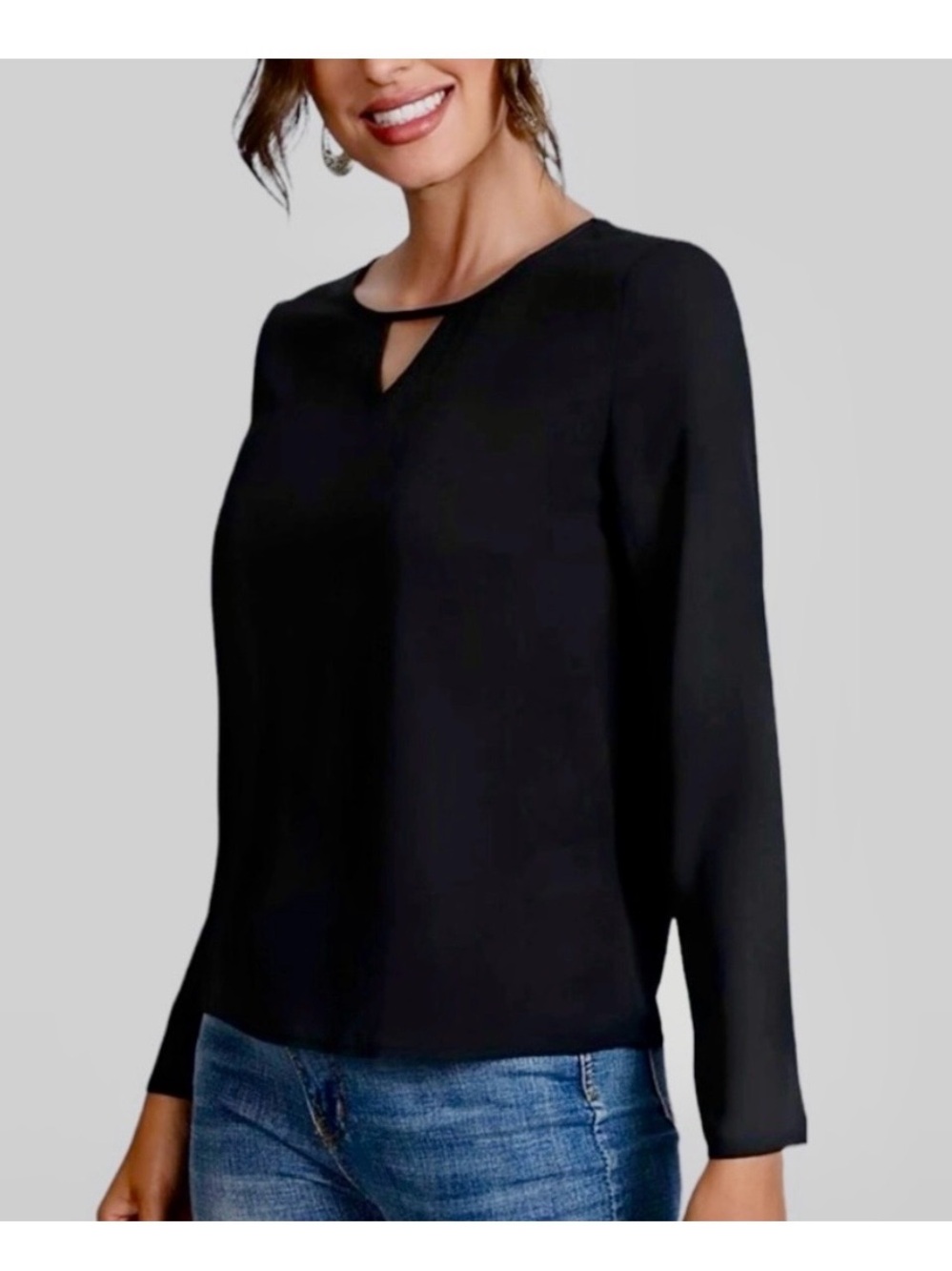 Women’s Black Long-Sleeve Keyhole Blouse